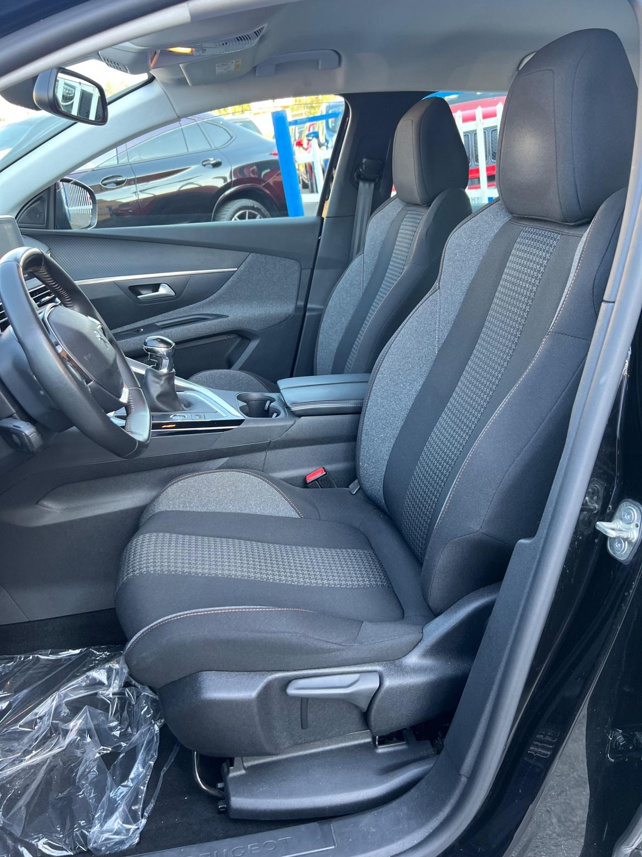 Peugeot 3008 1.5 BlueHDi 130cv 2022