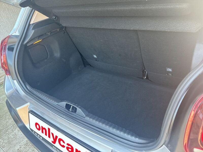 Citroën C3 PureTech 83 S&S Shine, Navi