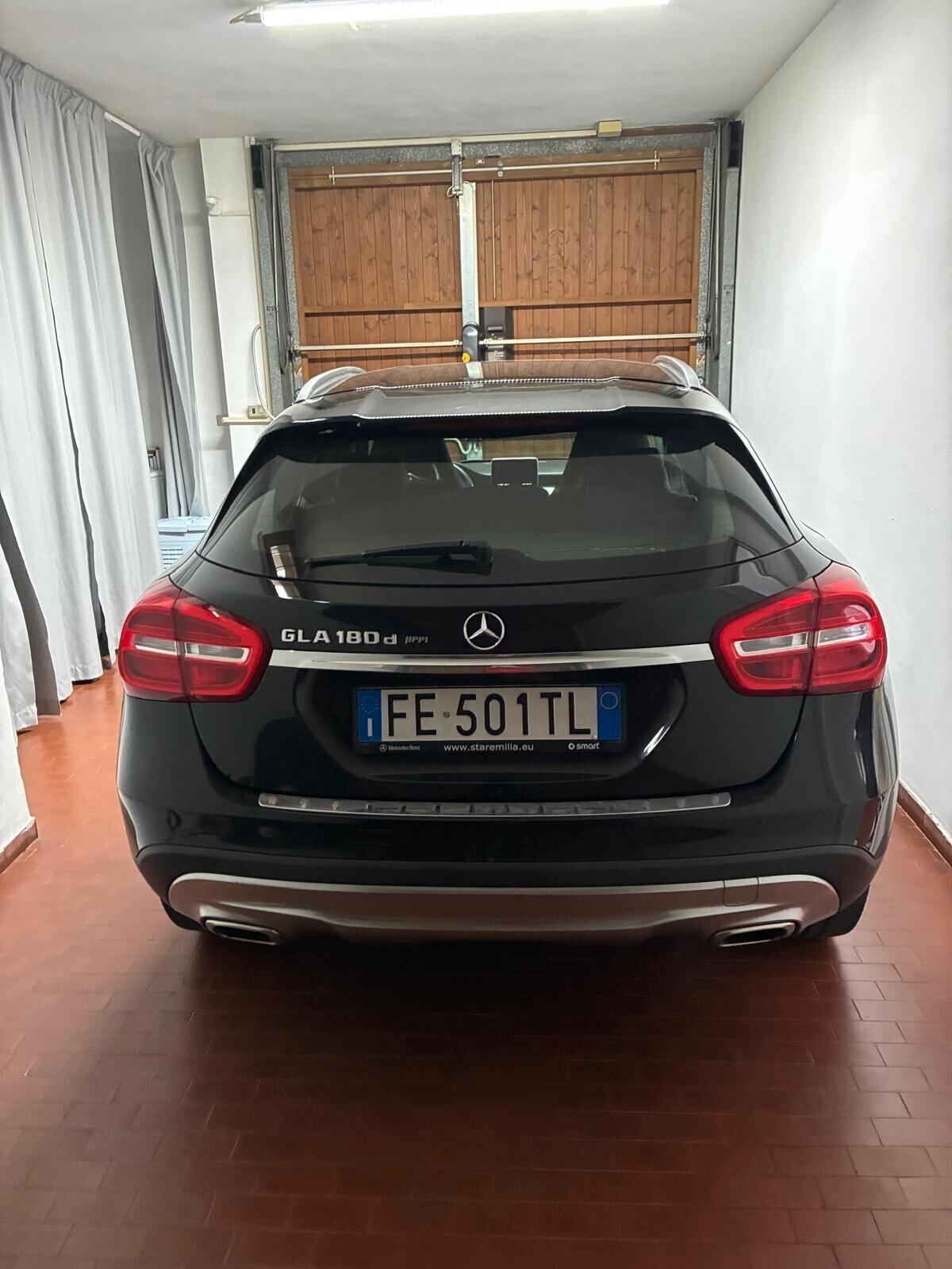 Mercedes-benz GLA 180d Automatic Executive