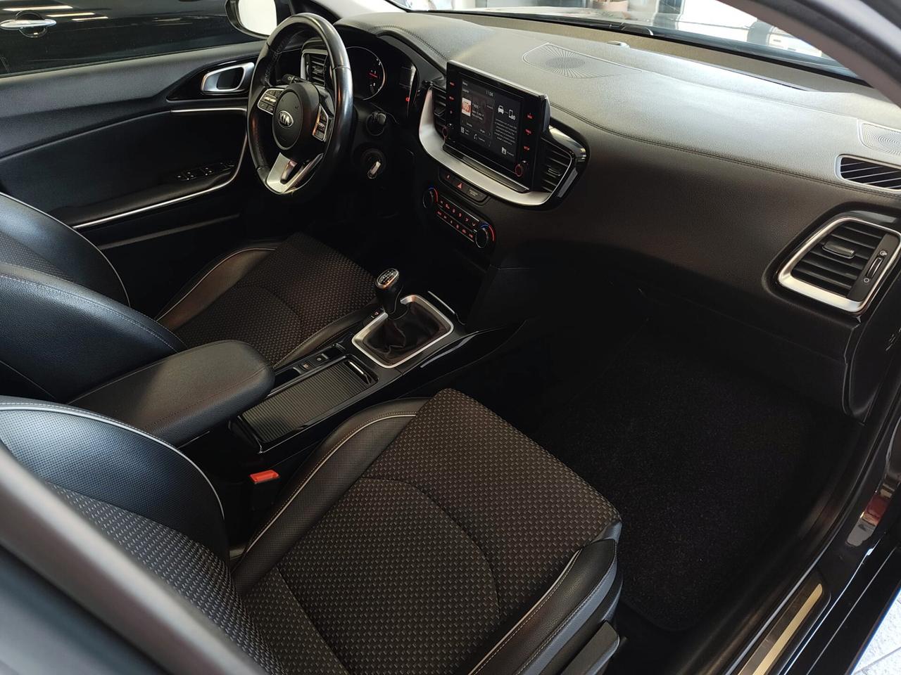 Kia XCeed 1.6 CRDi NEOPATENTATI