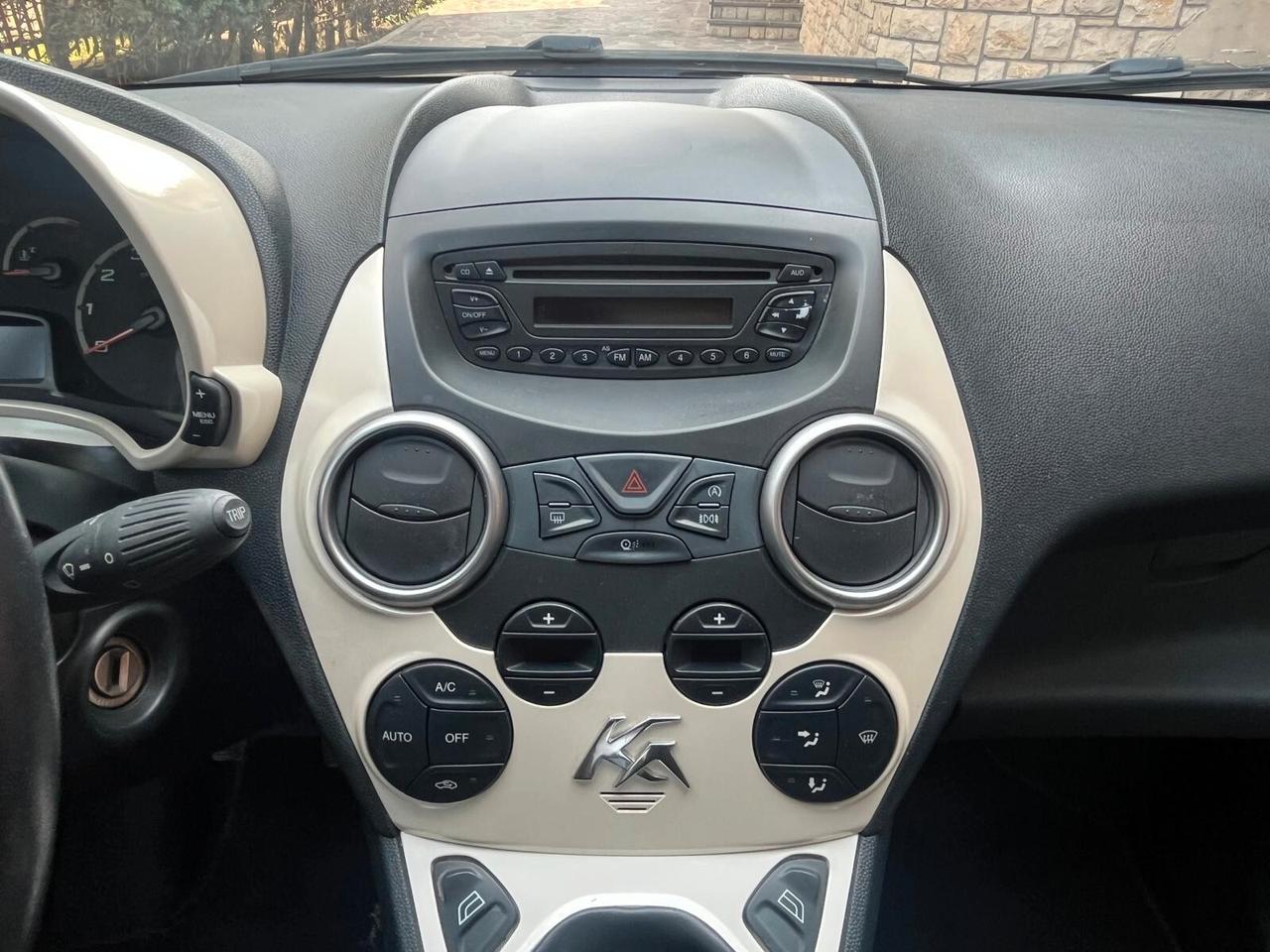 Ford Ka Ka+ 1.2 8V 69CV Titanium