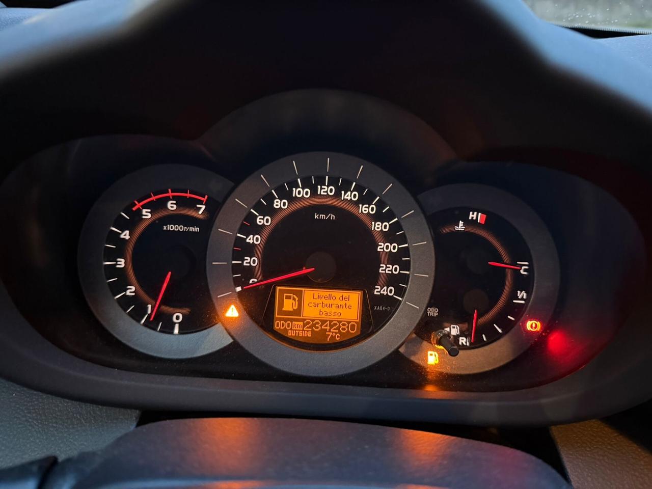 Toyota RAV 4 RAV4 2.2 D-4D 150 CV Lounge