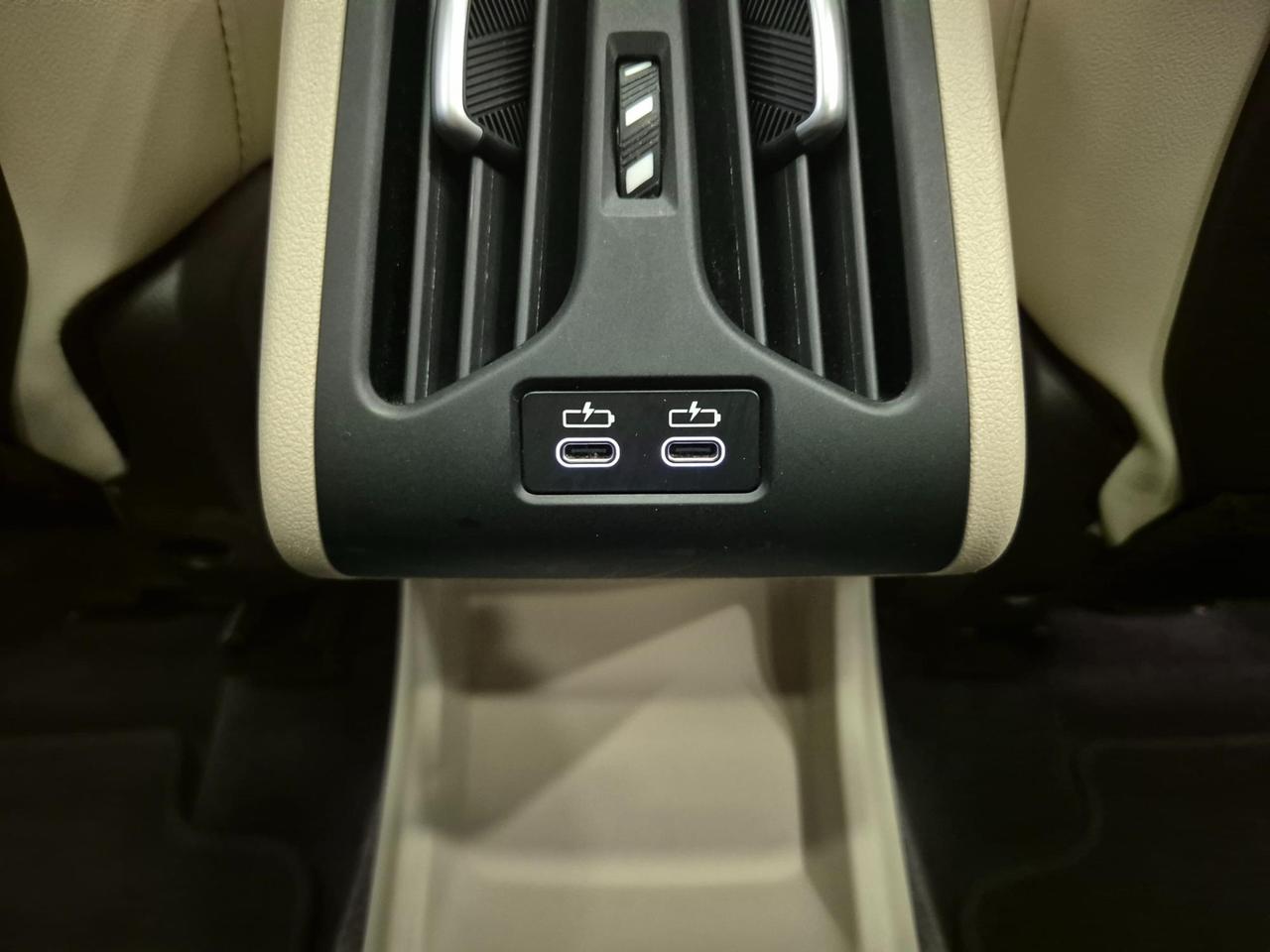 BMW X1 sdrive18d MSport Pro - Cam - Carplay - Tetto