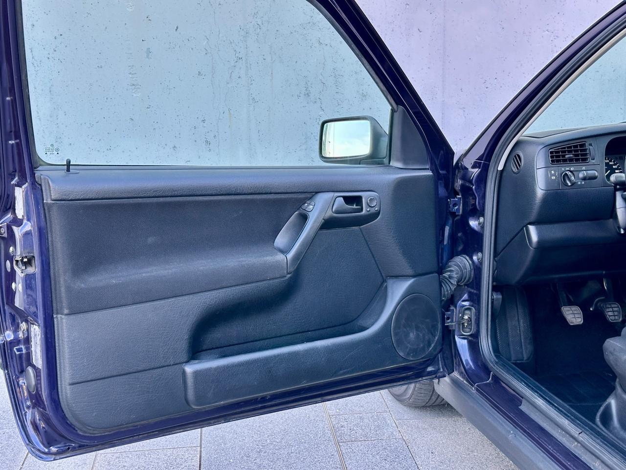 Volkswagen Golf GTI 2.0 cat 3 porte