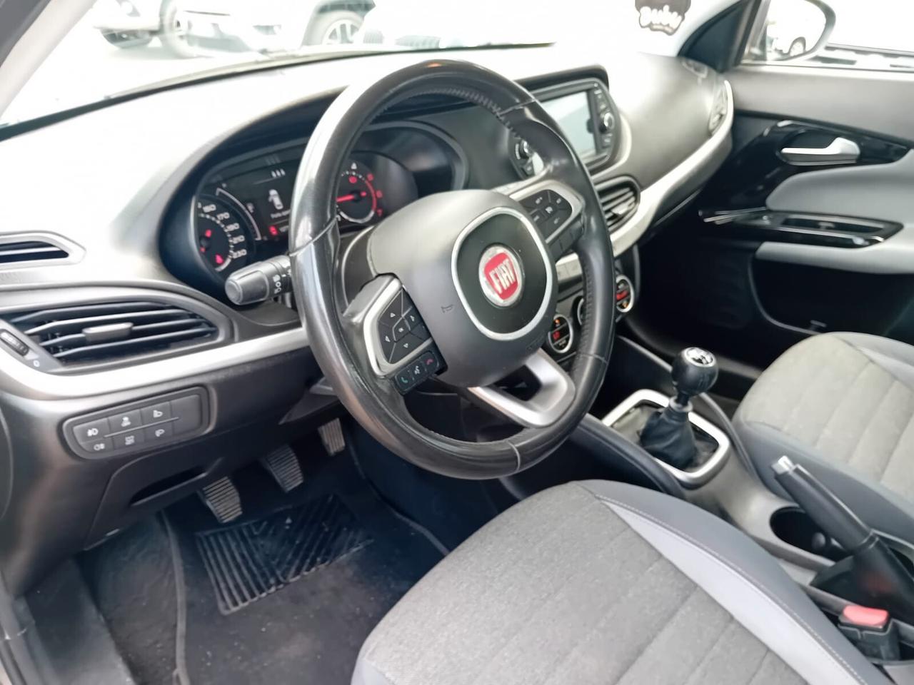 Fiat Tipo 1.6 Mjt 4 porte Lounge