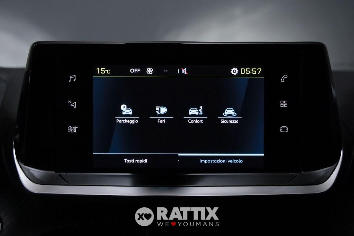 Peugeot e-2008 motore elettrico 100kW Allure Pack