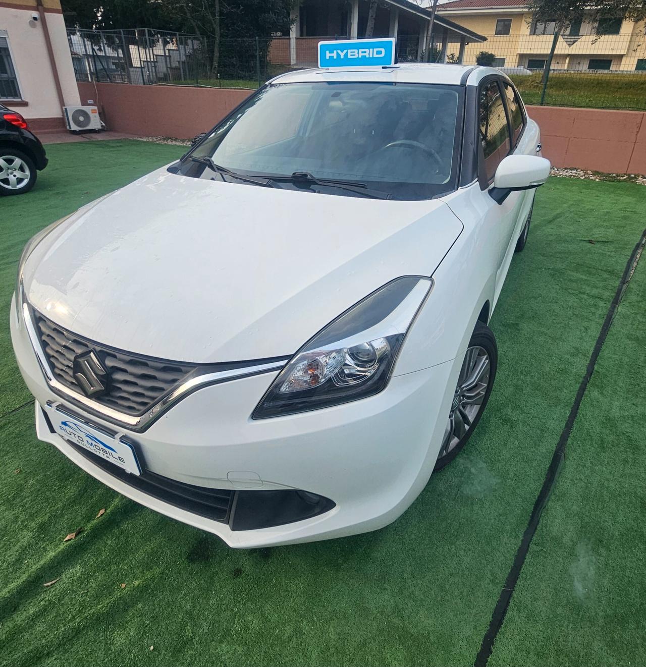 Suzuki Baleno 1.2 Hybrid B-Top