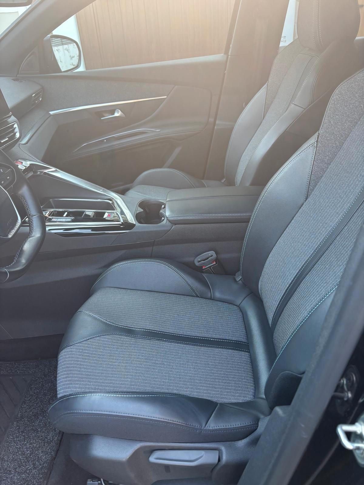 Peugeot 3008 BlueHDi 130 S&S EAT8 Allure