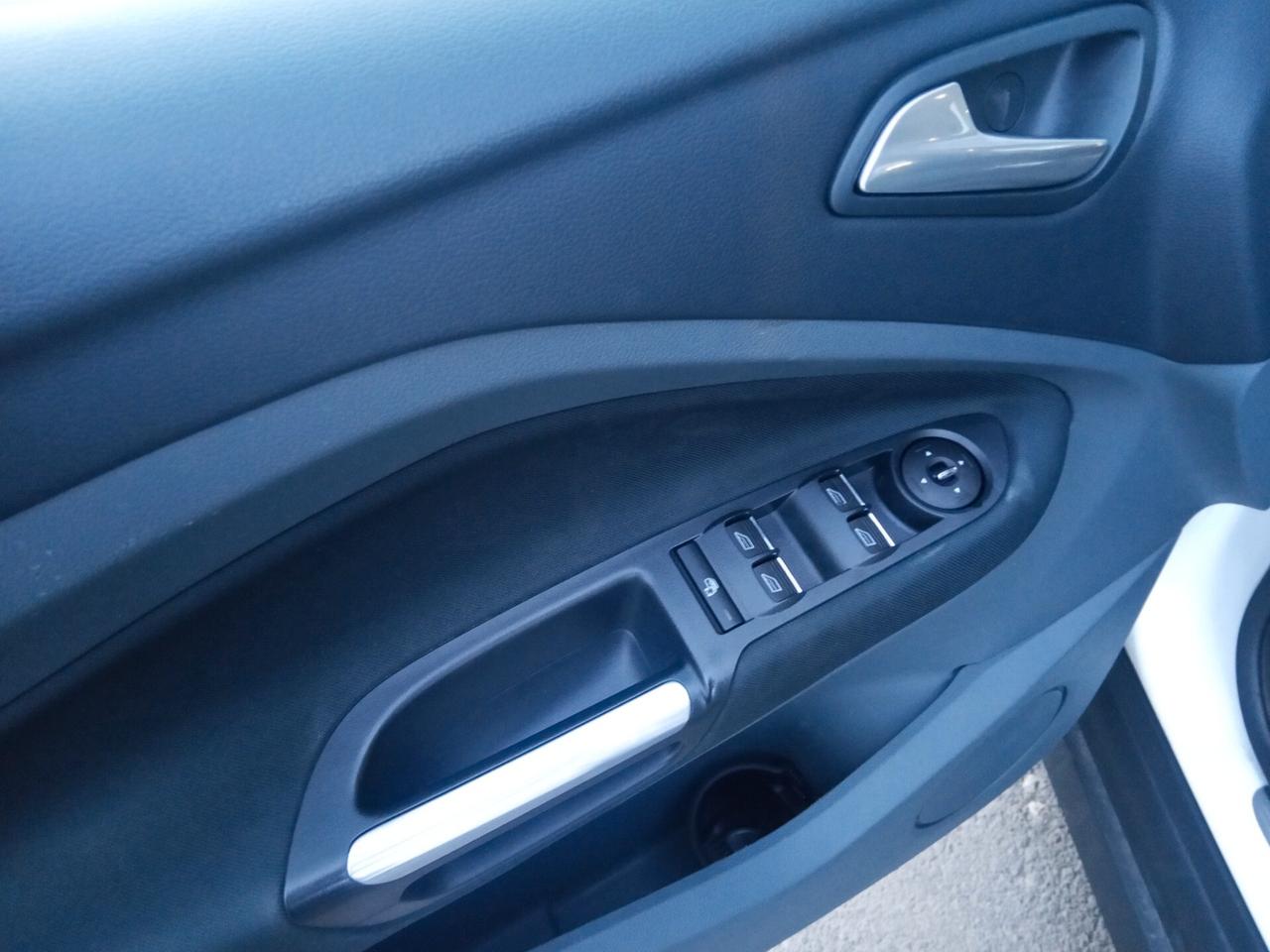 Ford C-Max 1.6 125CV Titanium