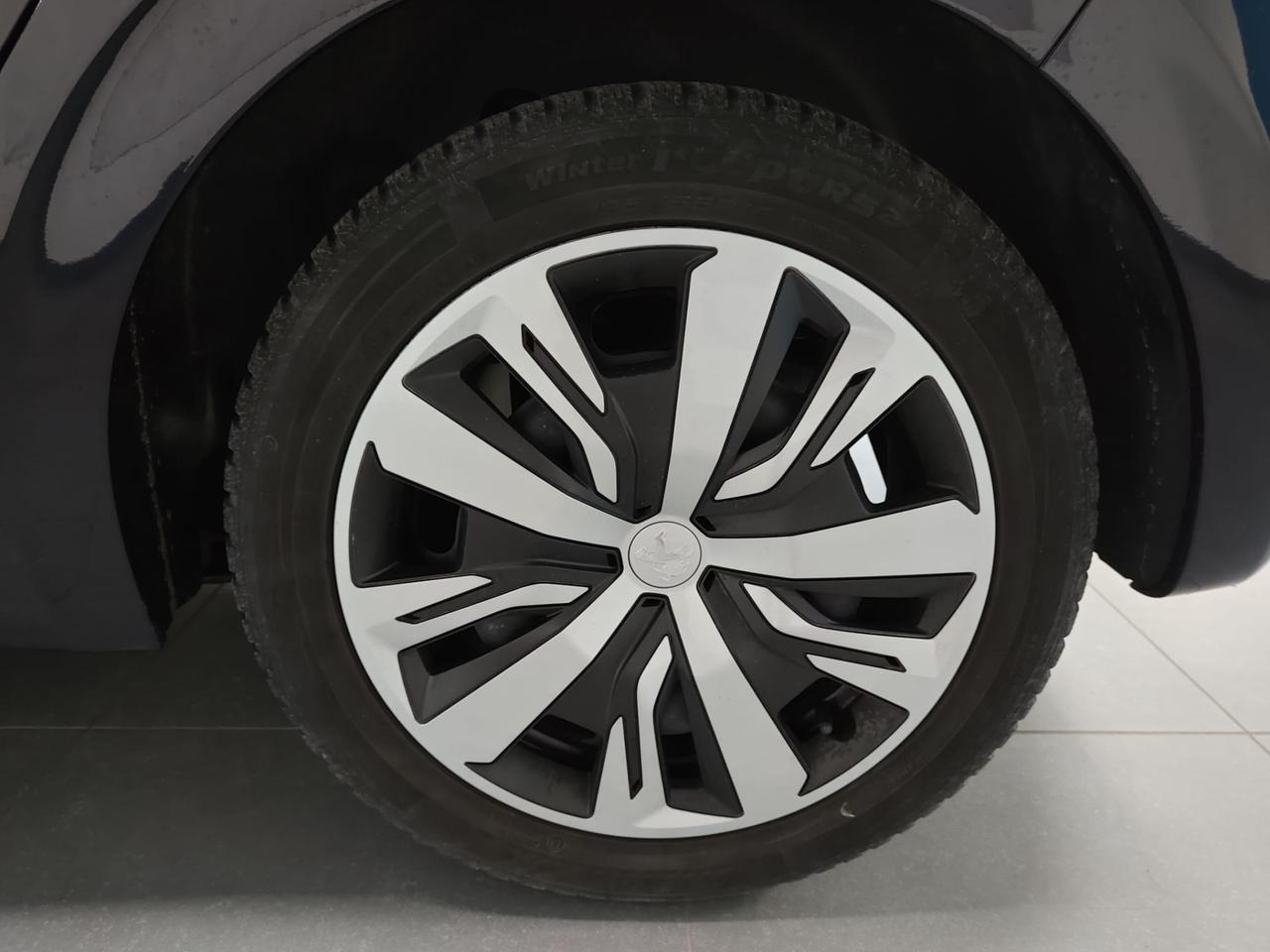 PEUGEOT 208 5p 1.2 puretech Allure 82cv