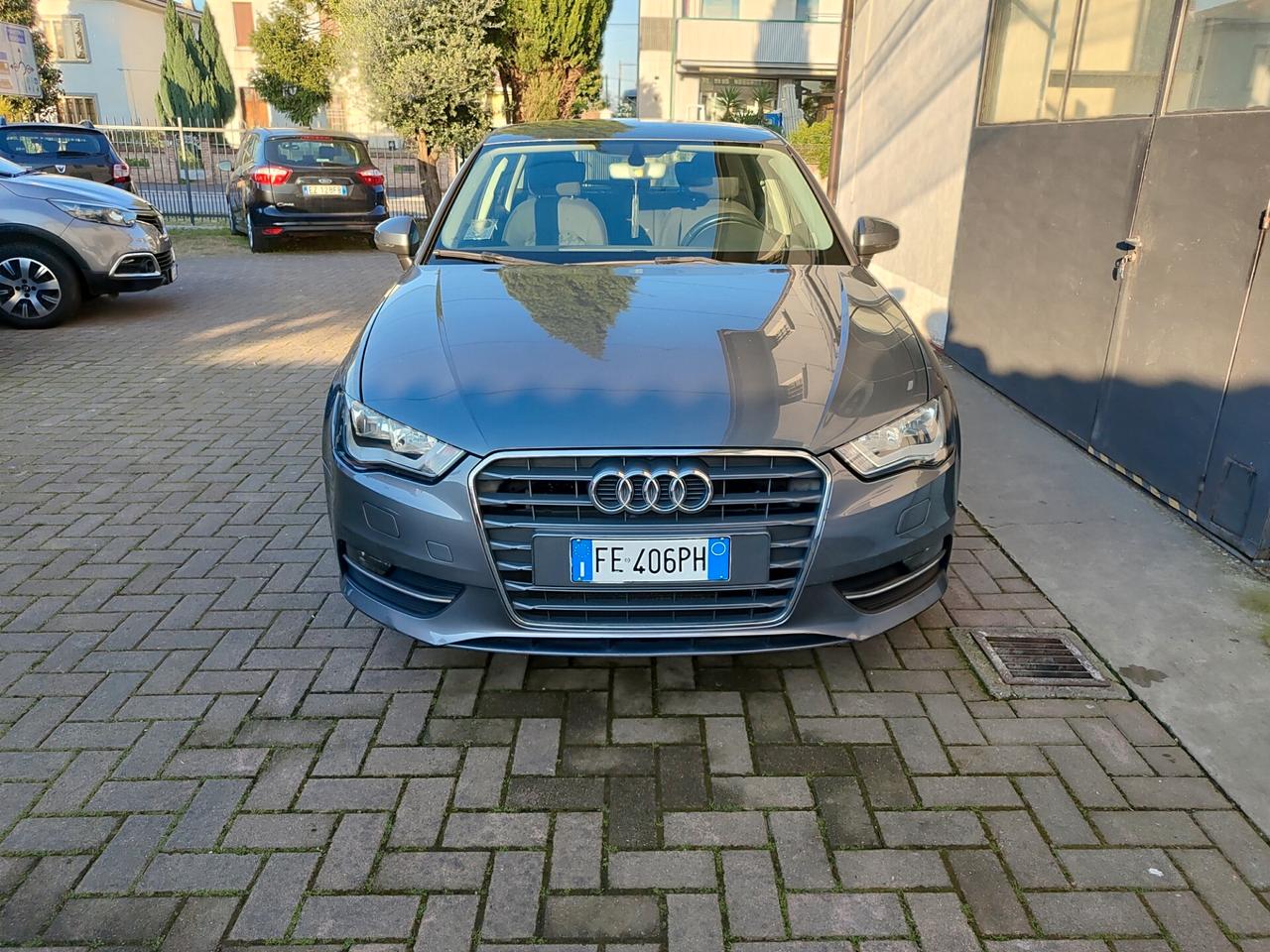 Audi A3 1.6 TDI S tronic Business