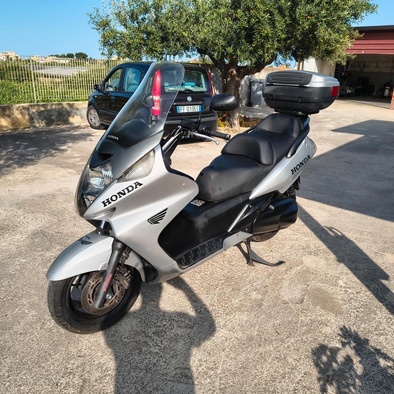 Honda Silver Wing 400