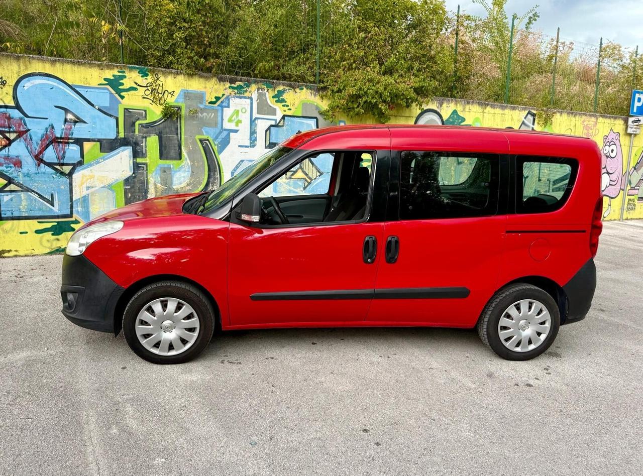 Fiat Doblo 5posti 1.4 T-Jet Natural Power uniproprietà