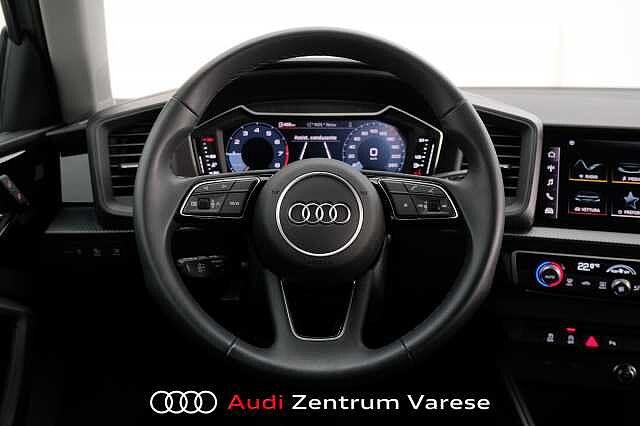 Audi A1 30 TFSI 110cv Identity Contrast