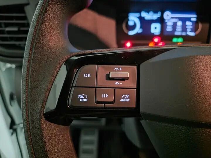 Opel Vivaro 1.5 Diesel 120CV passo lungo xl L3 H1 3000km uniprop