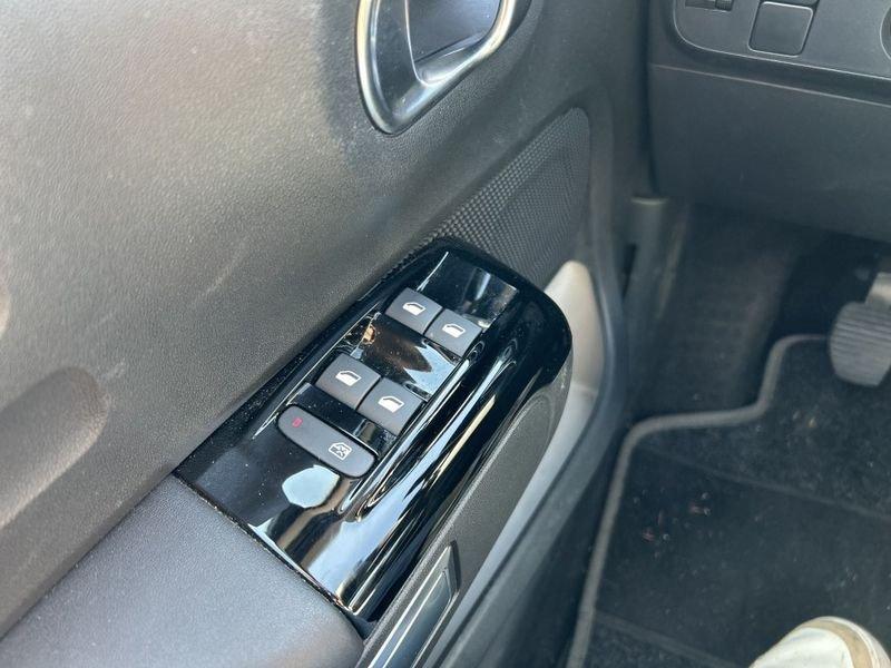 Citroën C3 PureTech 83 Shine Pack INTERNI PELLE+NAVI+CAMERA