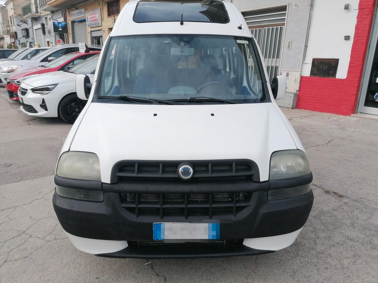 Fiat Doblo 1.9 JTD TRASPORTO DISABILI