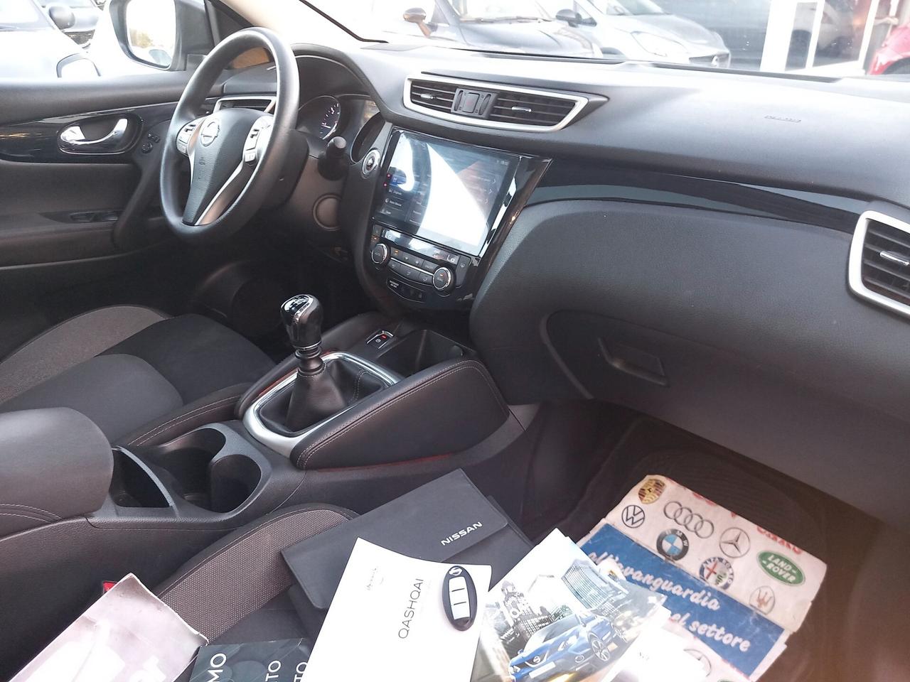 Nissan Qashqai 1.5 dCi N-Connecta tetto led navi