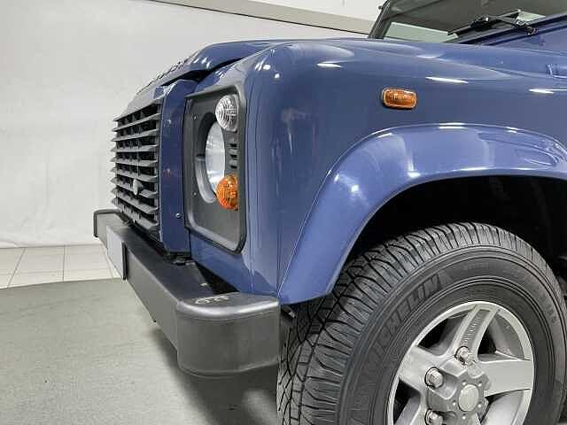 Land Rover Defender Defender 90 2.2 td SW