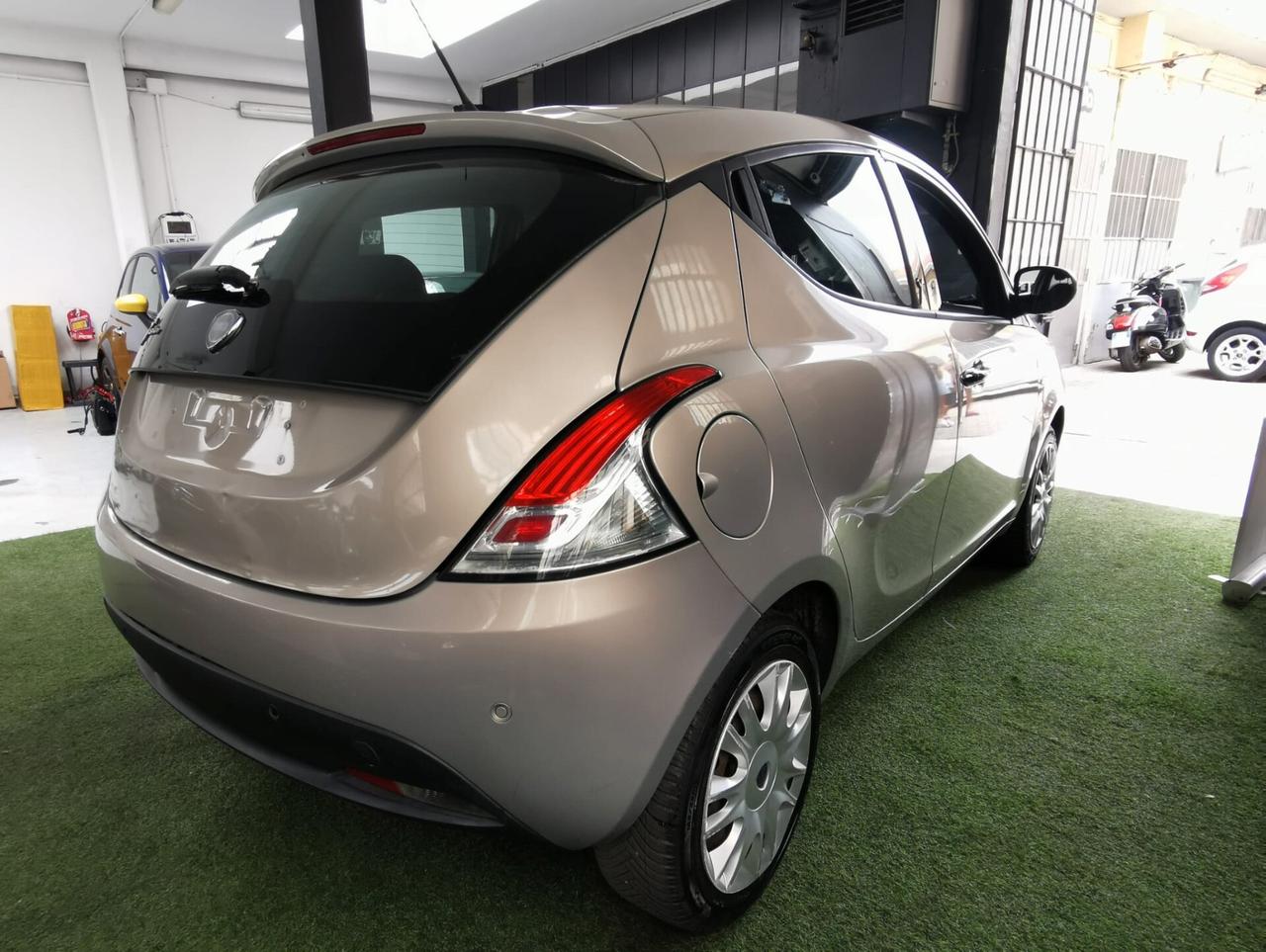 Lancia Ypsilon 1.2 Silver GARANZIA 12 MESI