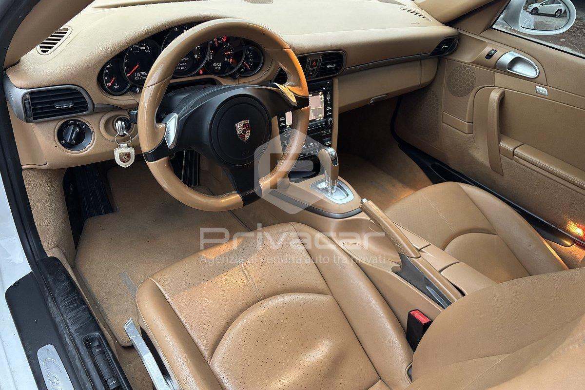PORSCHE 911 Carrera Coupé