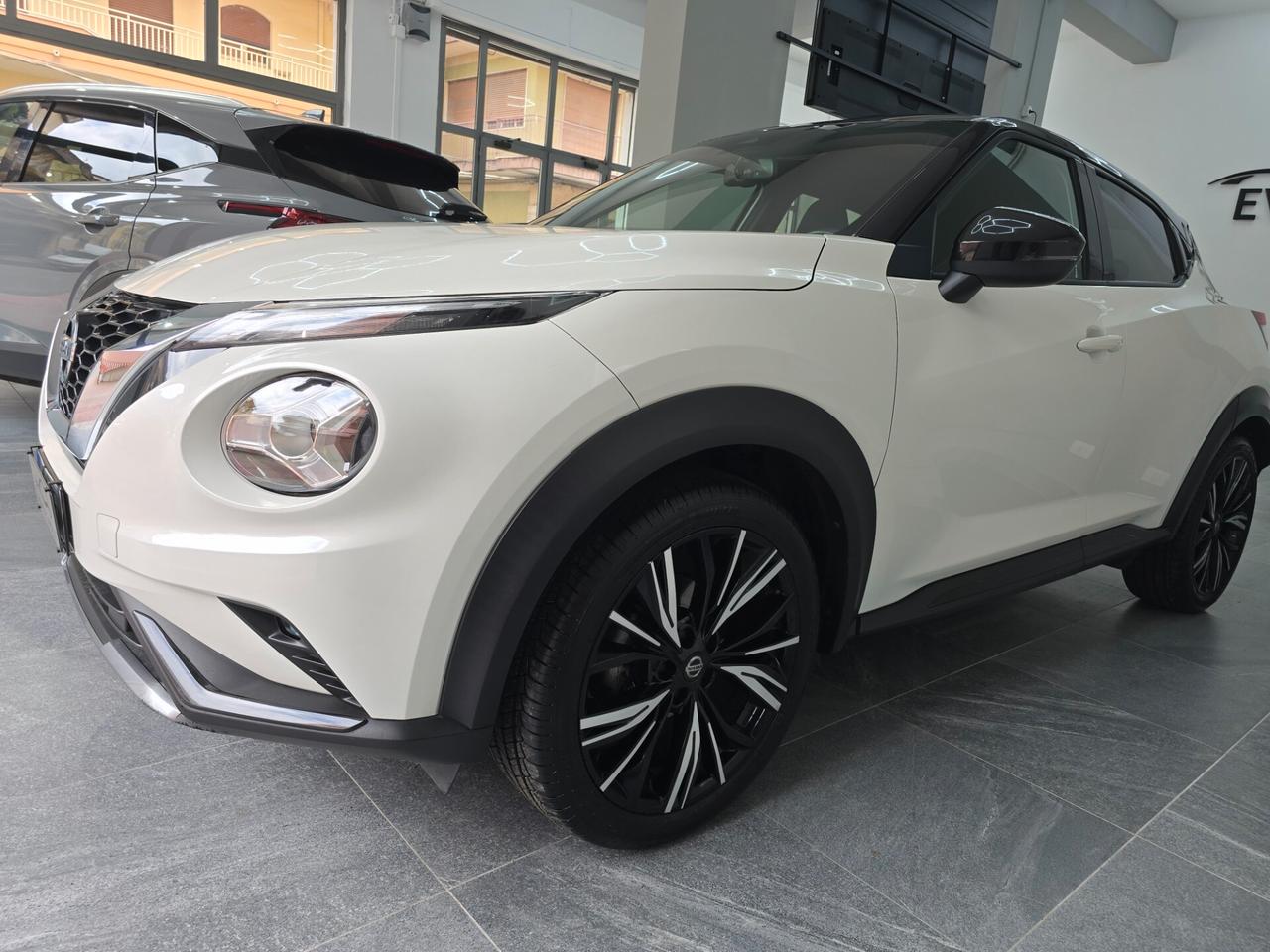 Nissan Juke 1.0 DIG-T 114 CV DCT N-Connecta IVA ESPOSTA / AUTOCARRO