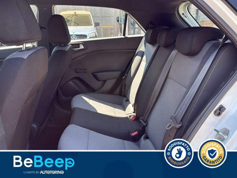 Hyundai i20 5P 1.2 BLACKLINE 84CV