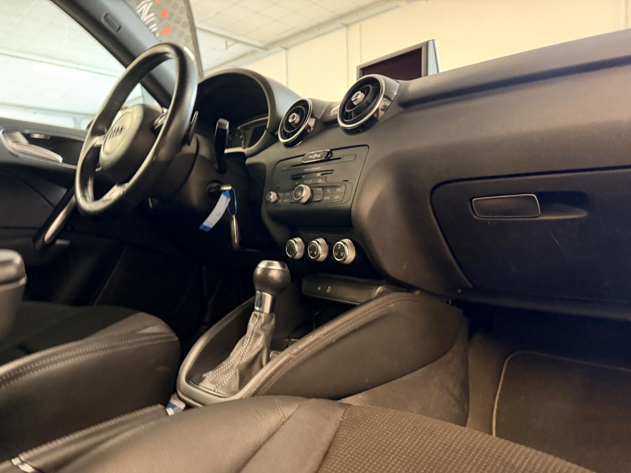 Audi A1 1.4 TFSI S tronic Attraction