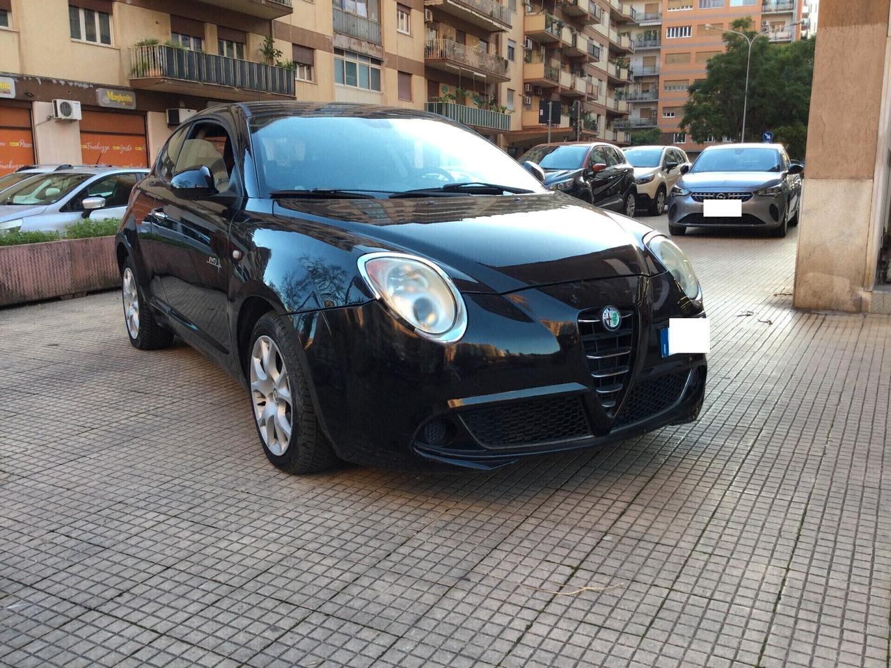 Alfa Romeo MiTo 1.6 JTDm 16V Distinctive Sport Pack