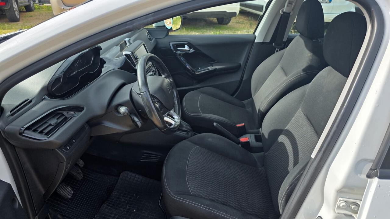 Peugeot 208 1.5 Blue-HDi 102 CV 2018 E6 ACTIVE € 6.900,00