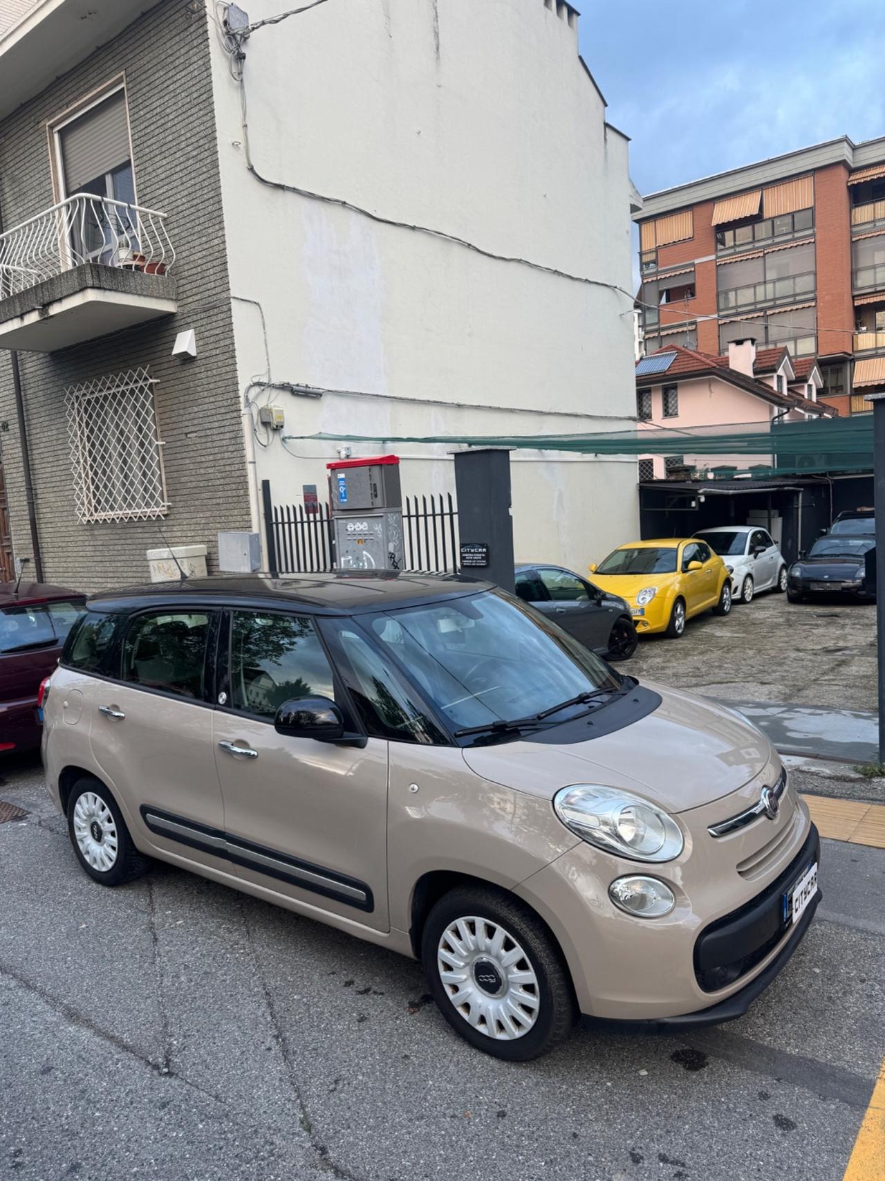 Fiat 500L 1.4 T-Jet 120 cv Living 7 posti Unicoproprietario