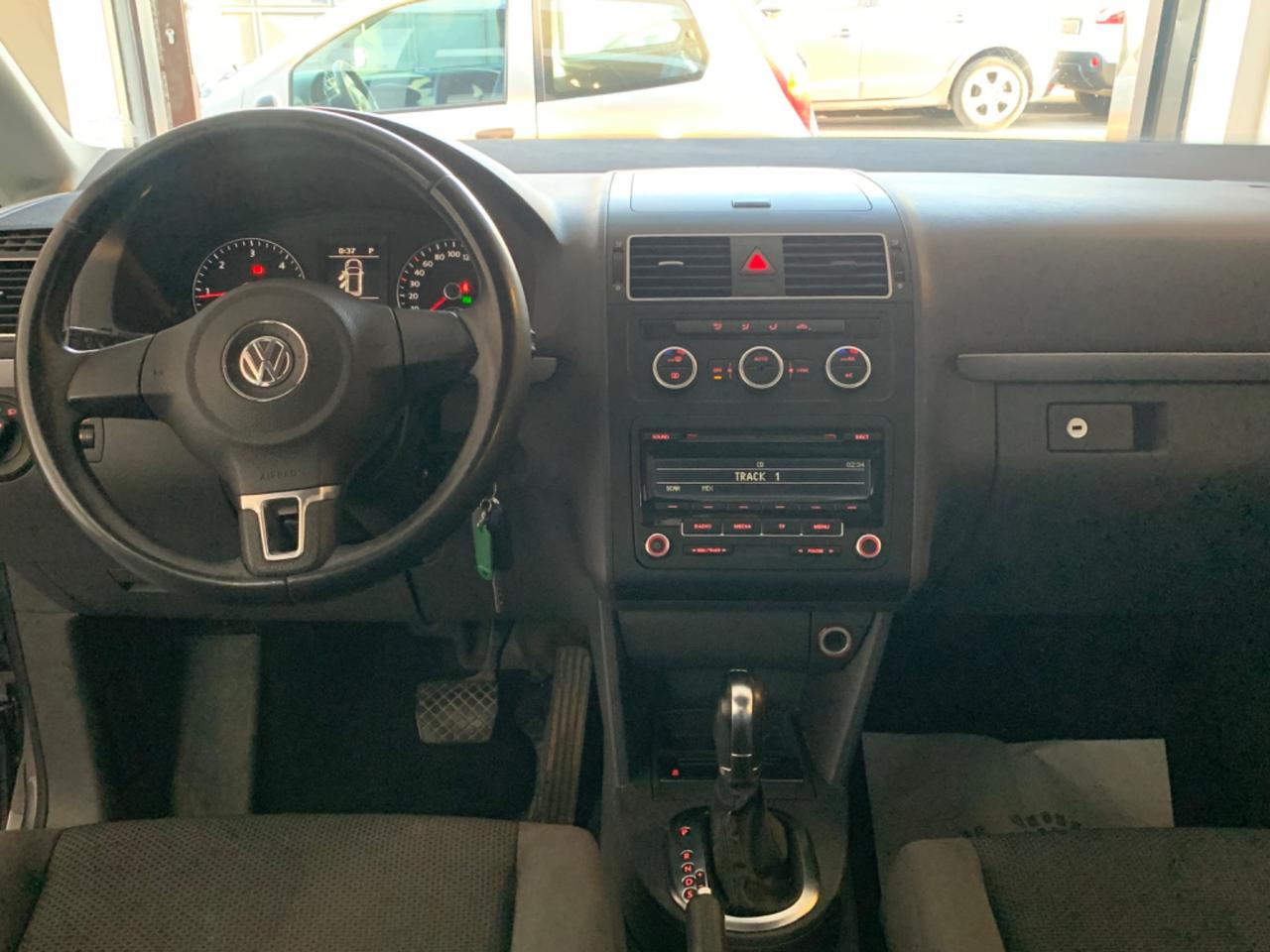 Volkswagen Touran Business 1.6 TDI DSG Comfortline