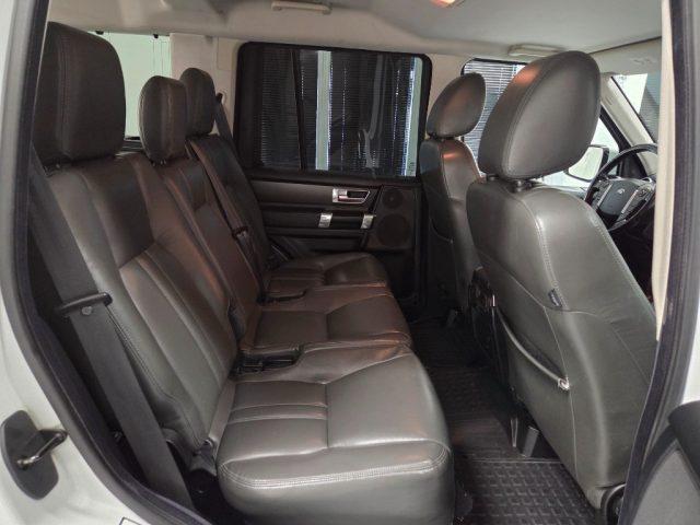 LAND ROVER Discovery 4 3.0 TDV6 211CV 7 POSTI