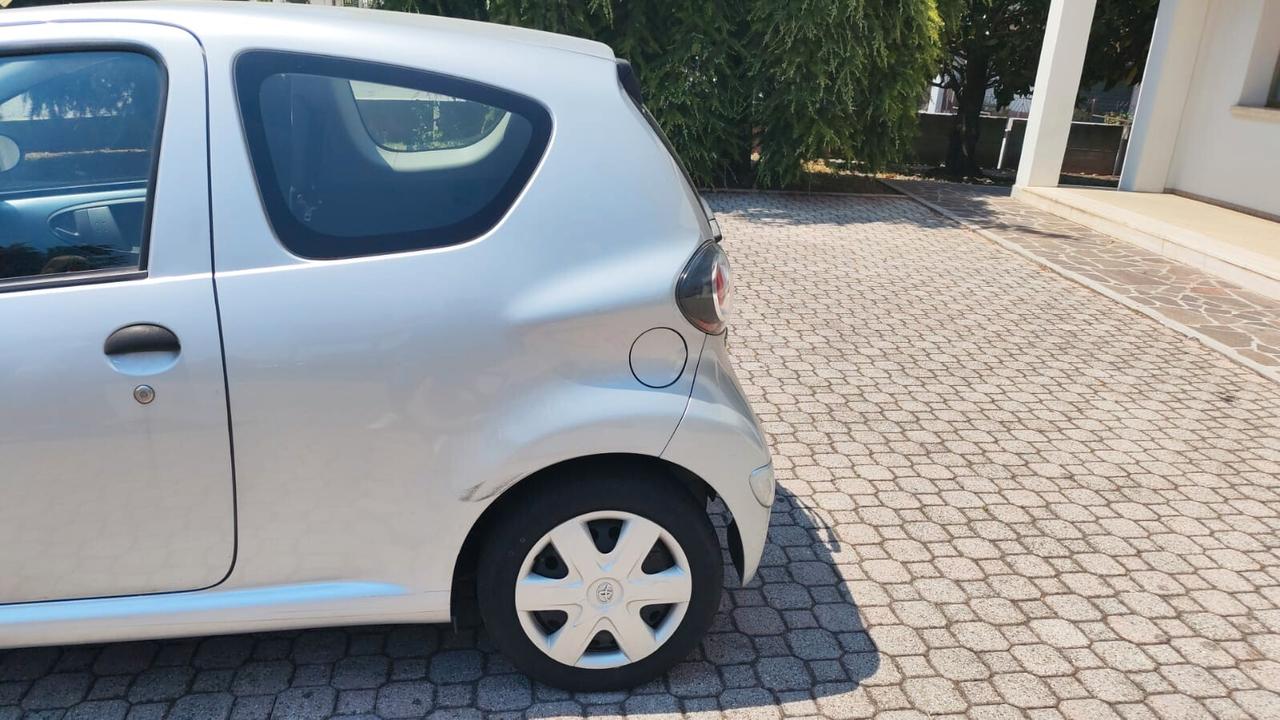 Toyota Aygo 1.0 12V VVT-i 3 porte Now