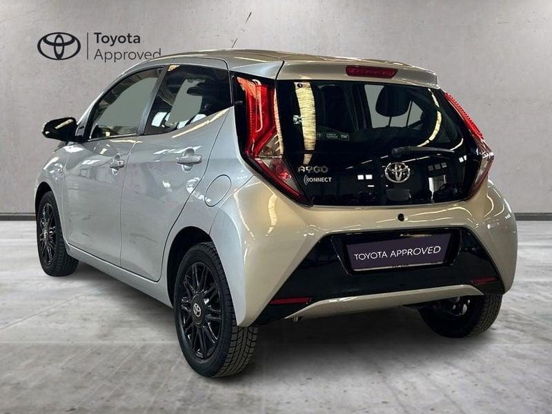 Toyota Aygo 1.0 VVT-i x-play MMT+ CERCHI IN LEGA