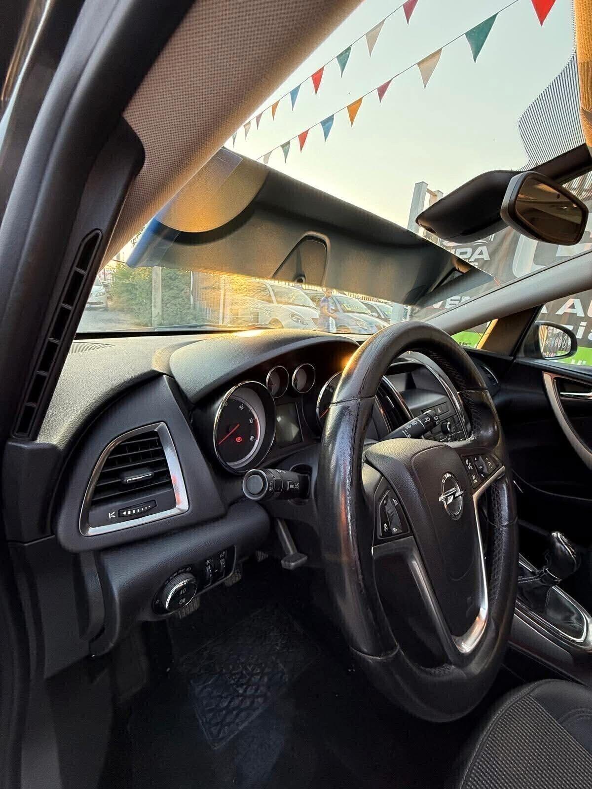 Opel Astra 1.7 CDTI 110CV 5 porte Cosmo