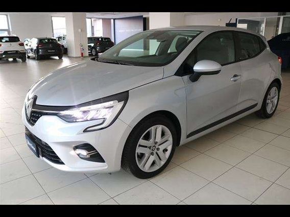 Renault Clio 1.6 E-Tech hybrid Zen 140cv auto my21