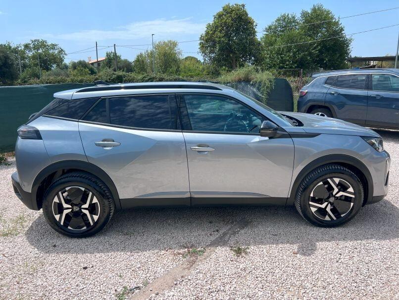 Peugeot 2008 PureTech 100 S&S Allure "Vision pack"; "Navi Pack"
