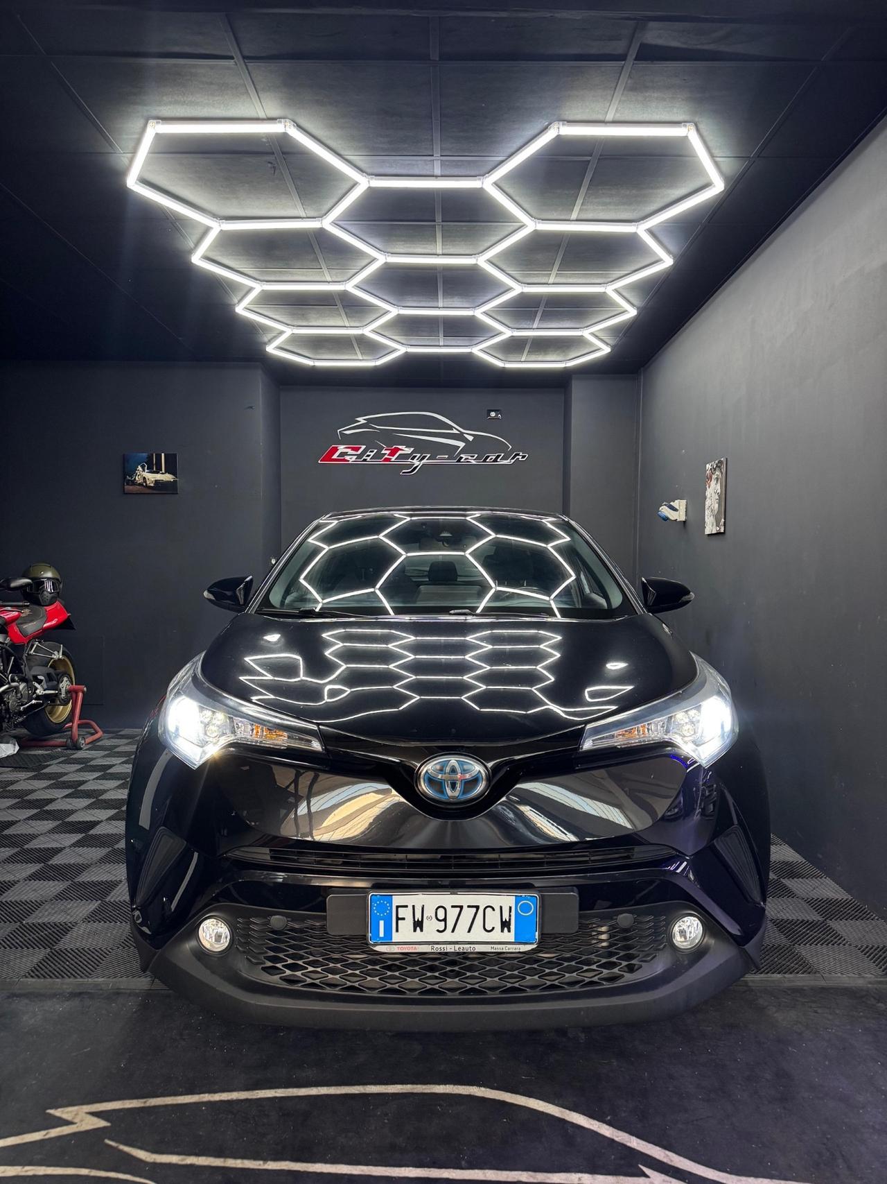 Toyota C-HR 1.8 Hybrid E-CVT – Anno 2019 – 108.000 km