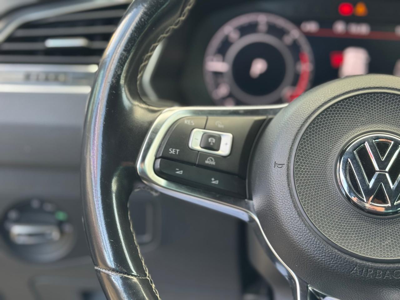 VOLKSWAGEN TIGUAN 2.0 BI-TDI 240 CV R-LINE DSG FULL