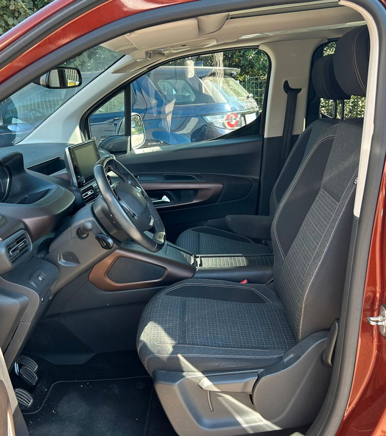 Peugeot Rifter BlueHDi 130 S&S EAT8 GT Line Standard