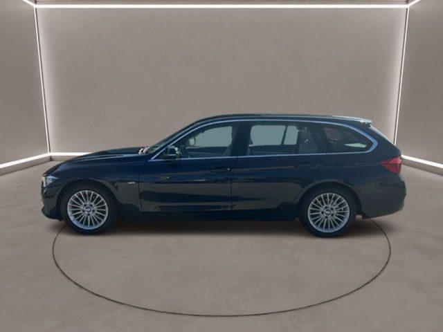 BMW 318 Serie 3 (F30/31) - d Touring Luxury