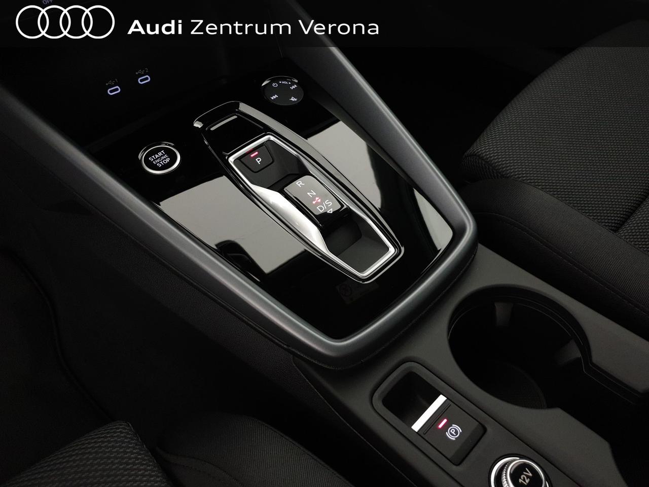 Sportback 2.0TDI 150CV S tronic Business Advanced