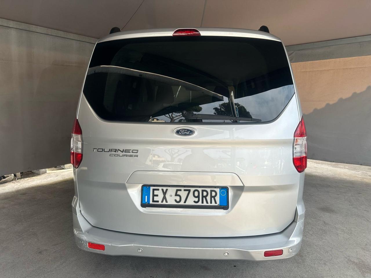 Ford Tourneo Courier Tourneo Courier 1.5 TDCI 75 CV Titanium