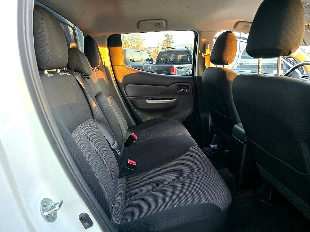 Mitsubishi L200 2.4 DI-D/181CV Intense