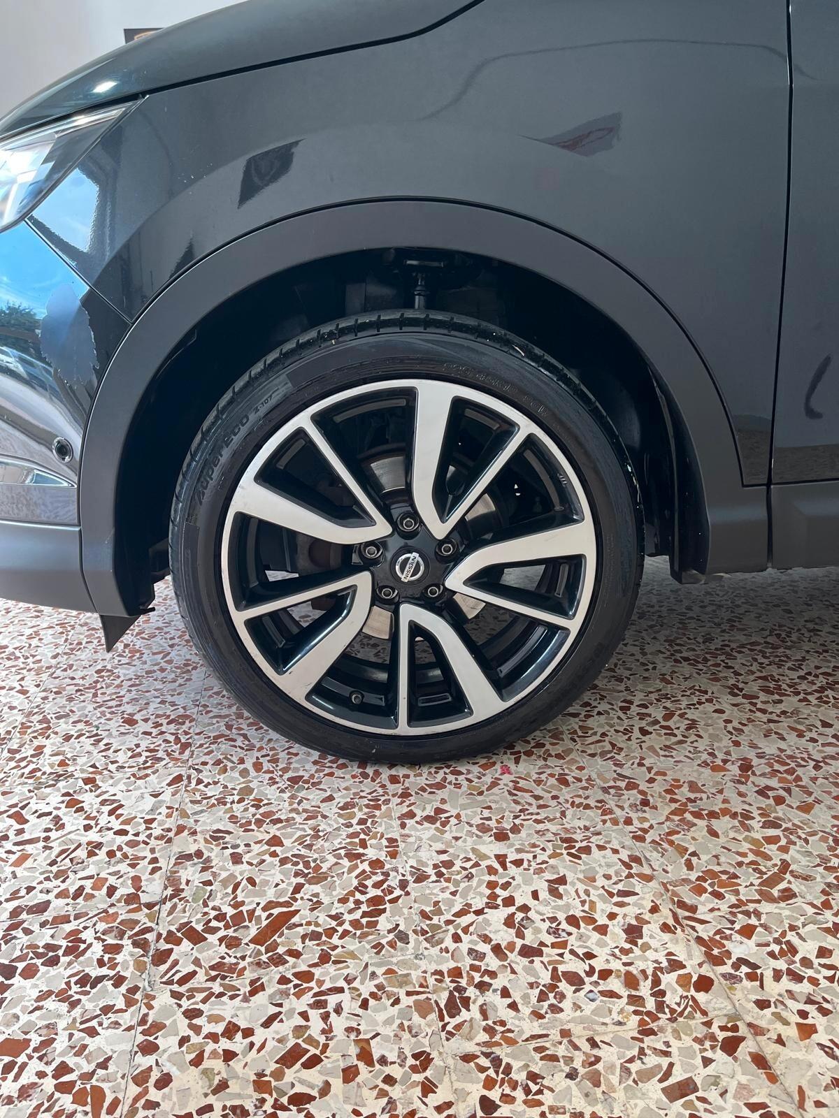 Nissan Qashqai 1.6 dCi DPF 360