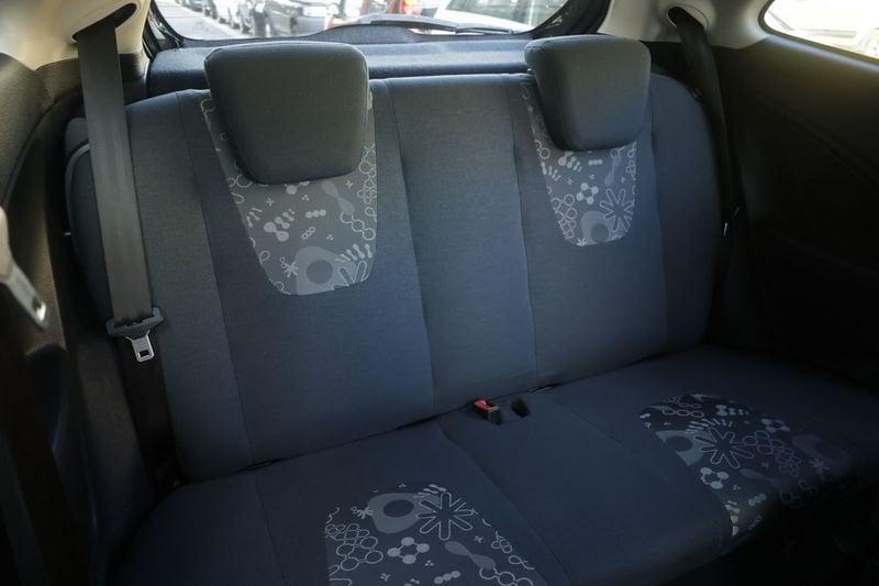 Ford Ka Ford Ka 1.2 8V 69CV Titanium 51KW ANNO 2013