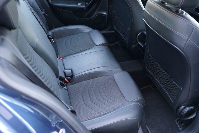 MERCEDES-BENZ A 180 d Automatic Business Extra