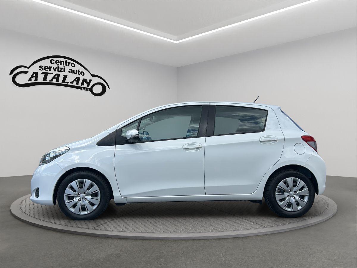 TOYOTA - Yaris - 1.4 D-4D 90CV 5p. Lounge NAVI TELECAMERA