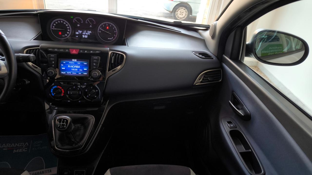 Lancia Ypsilon 1.2 69 CV 5 porte GPL Ecochic Mya